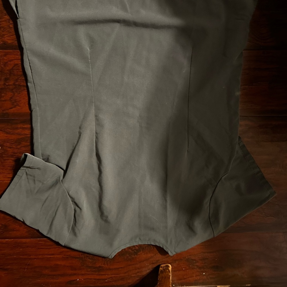 Figs Charcoal Sage technical Scrubs Top and Pant Woman’s Large - Picture 5 of 12